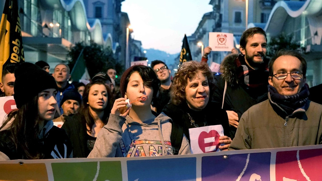 Il corteo ‘SvegliaItalia’ (Foto Frascatore) 