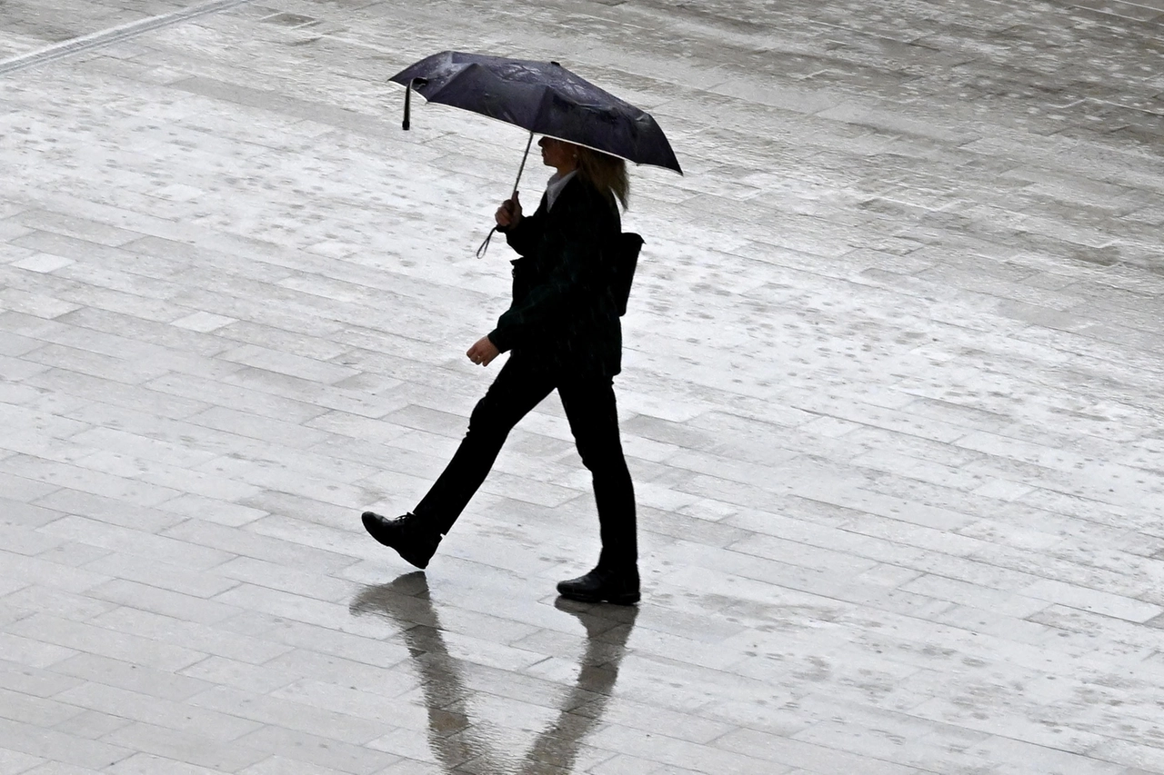 Ancora maltempo, ma le temperature non scendono