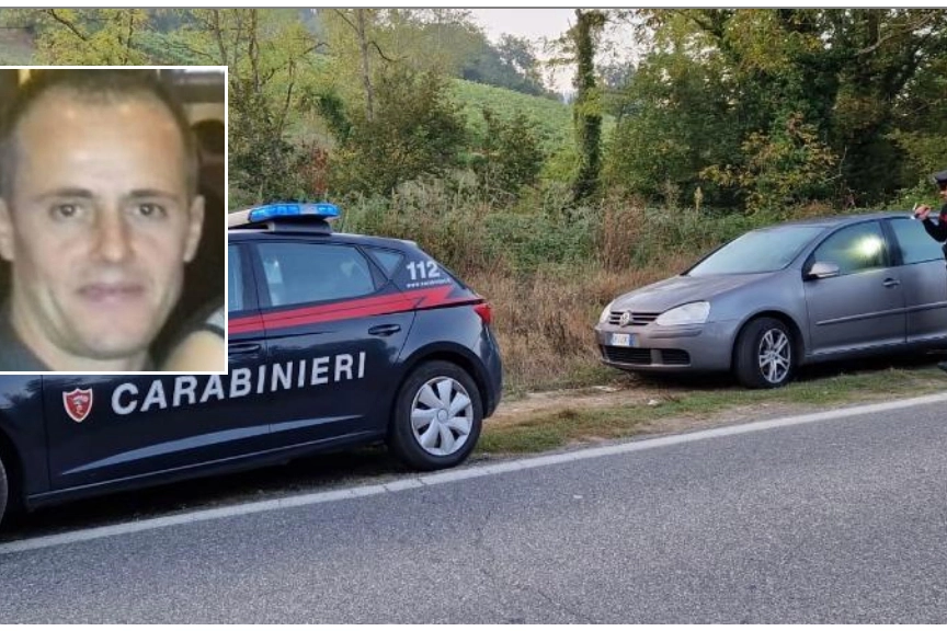 Un carabiniere ispeziona la Golf di Alfred Vefa (nel riquadro l'uomo)