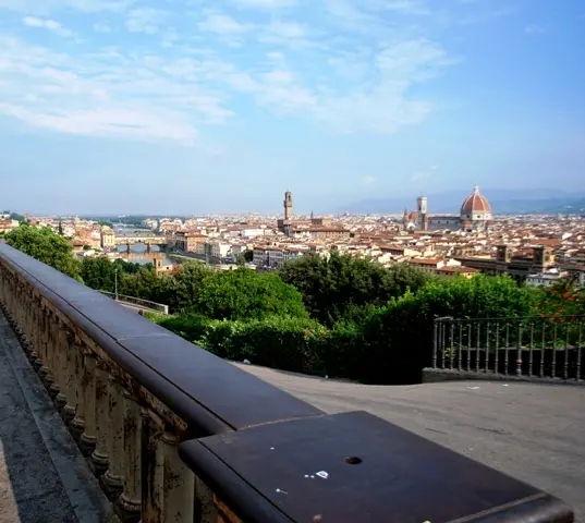 Piazzale Michelangelo: le balaustre verranno restaurate