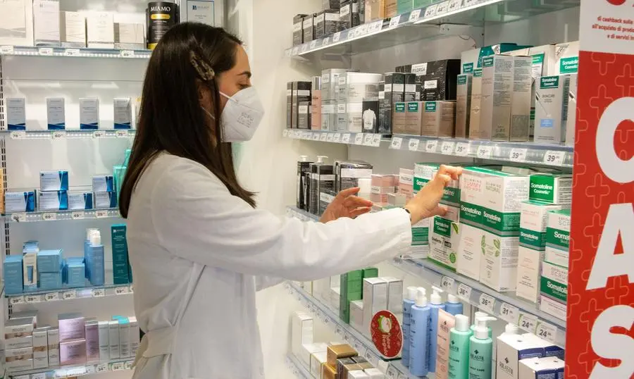 Febbre e tosse, i farmaci sono introvabili. "E a primavera sarà una vera emergenza"