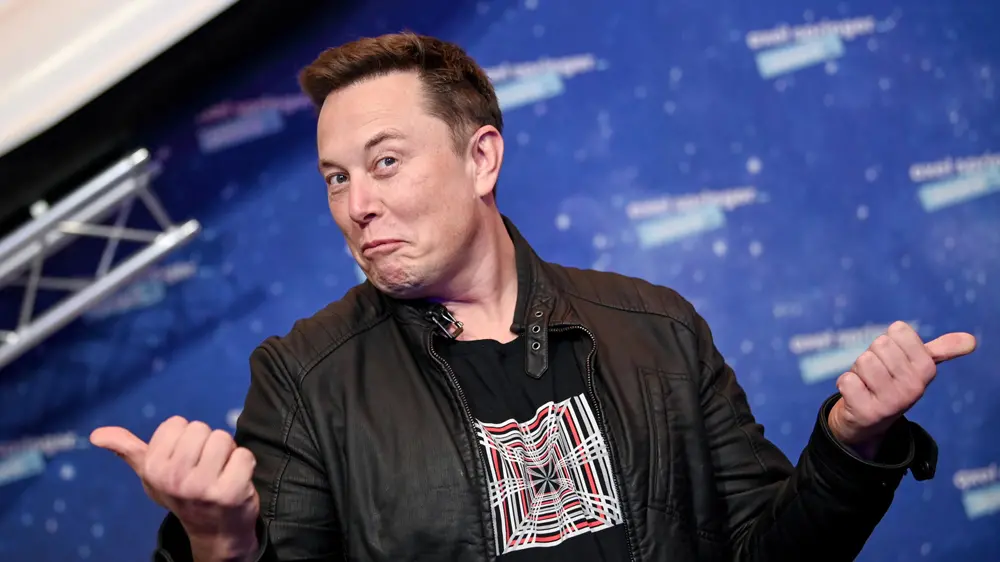 Elon Musk e i 50 anni festeggiati nelle Crete