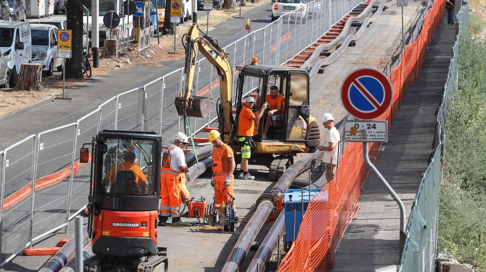 Via Mariti, scatta la nuova fase. Divieti di sosta e viabilità modificata. Le alternative per il traffico in zona