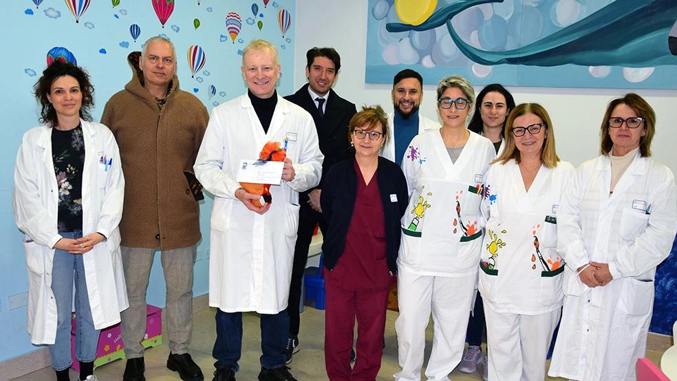 Preziosa donazione  dei Piccoli Chiocciolini alla Neuropsichiatria