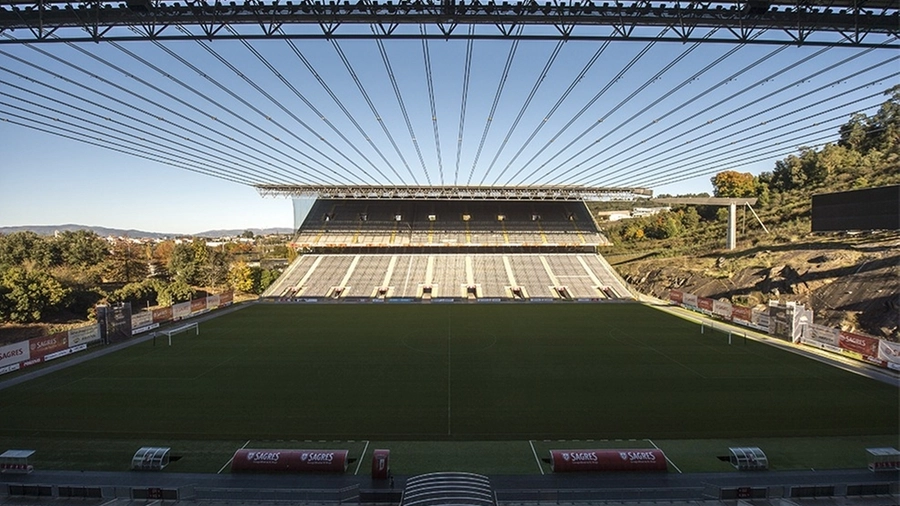 Lo stadio di Braga (dal sito https://scbraga.pt)