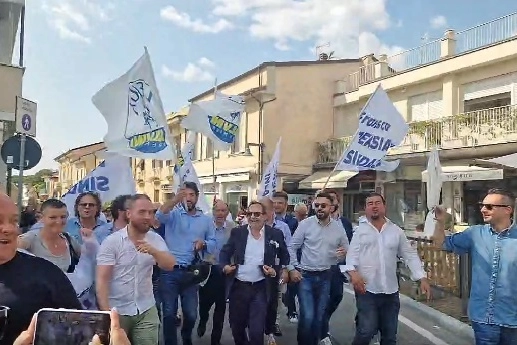 Massa, festa per la vittoria di Persiani