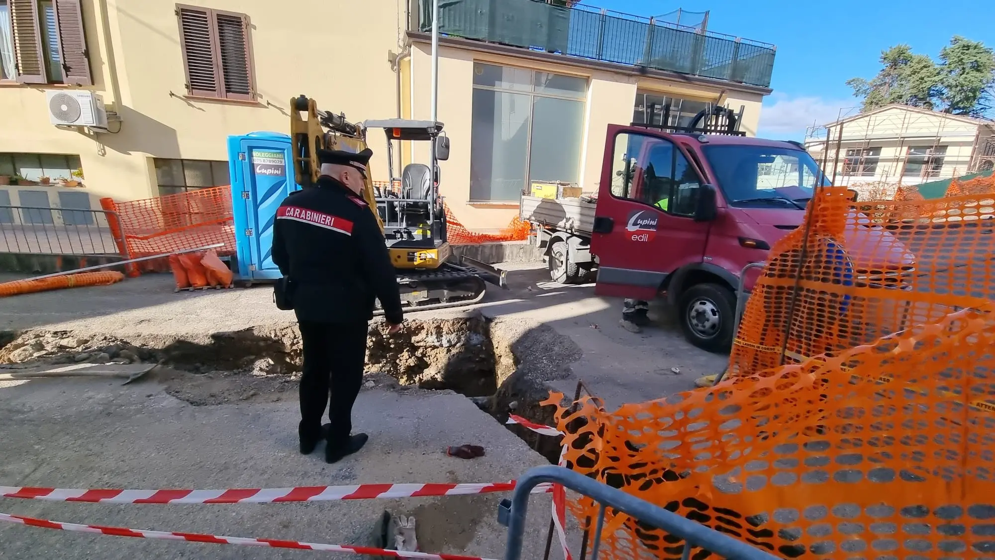 Tragedia Sul Lavoro, Operaio Travolto Dalla Terra In Un Cantiere: Morto ...