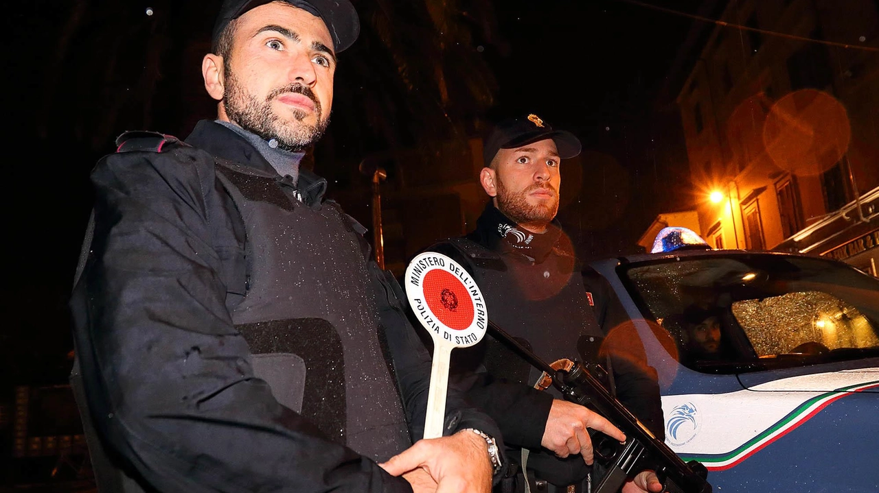 Tentano furto in casa  Bloccati  dalla polizia