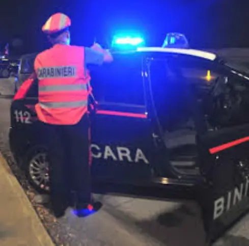 In bici con arnesi da scasso: arrestata coppia di ladri