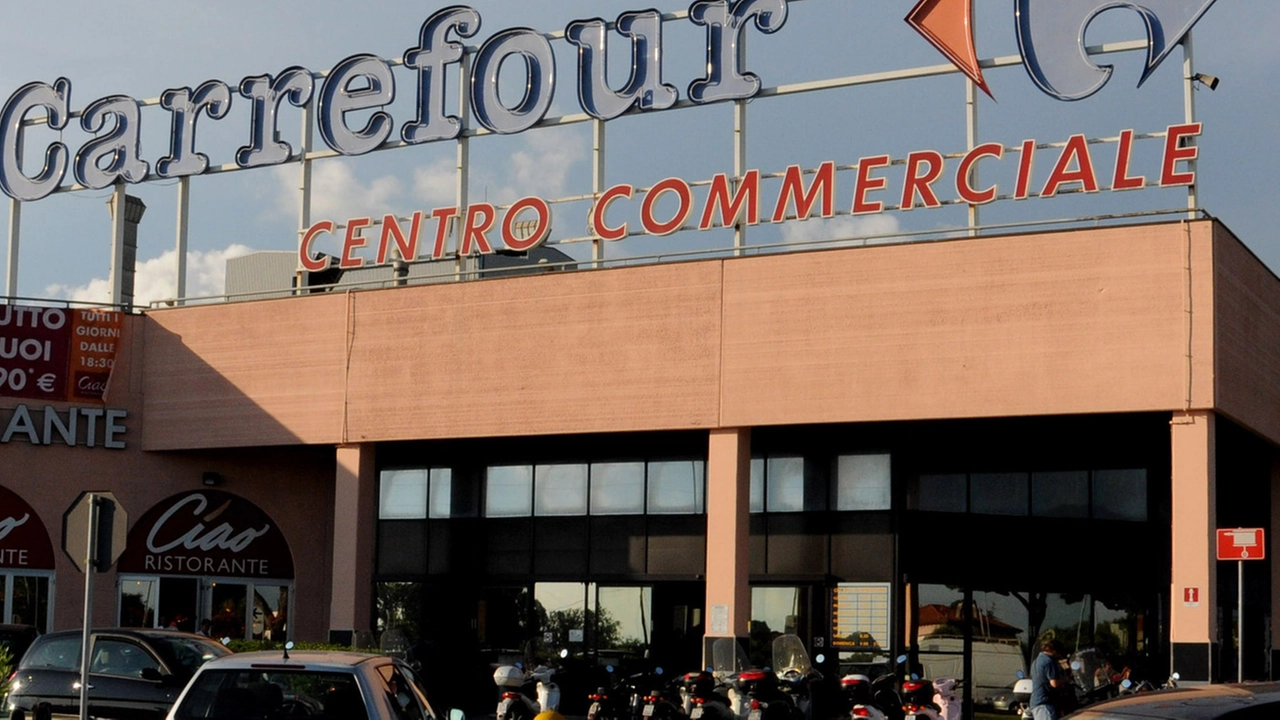 L’orario di Carrefour si avvia a una radicale ristrutturazione, ma non tutti sono d’accordo