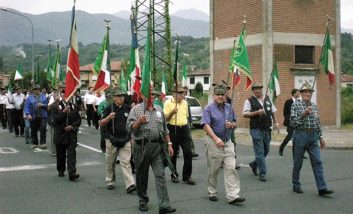 Gli alpini sfileranno a Pontremoli