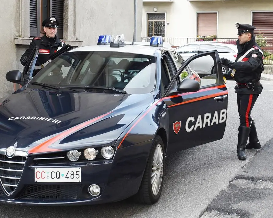 Montepulciano, protesta al "Redi" per l’Erasmus. Studenti in strada, arriva l’Arma