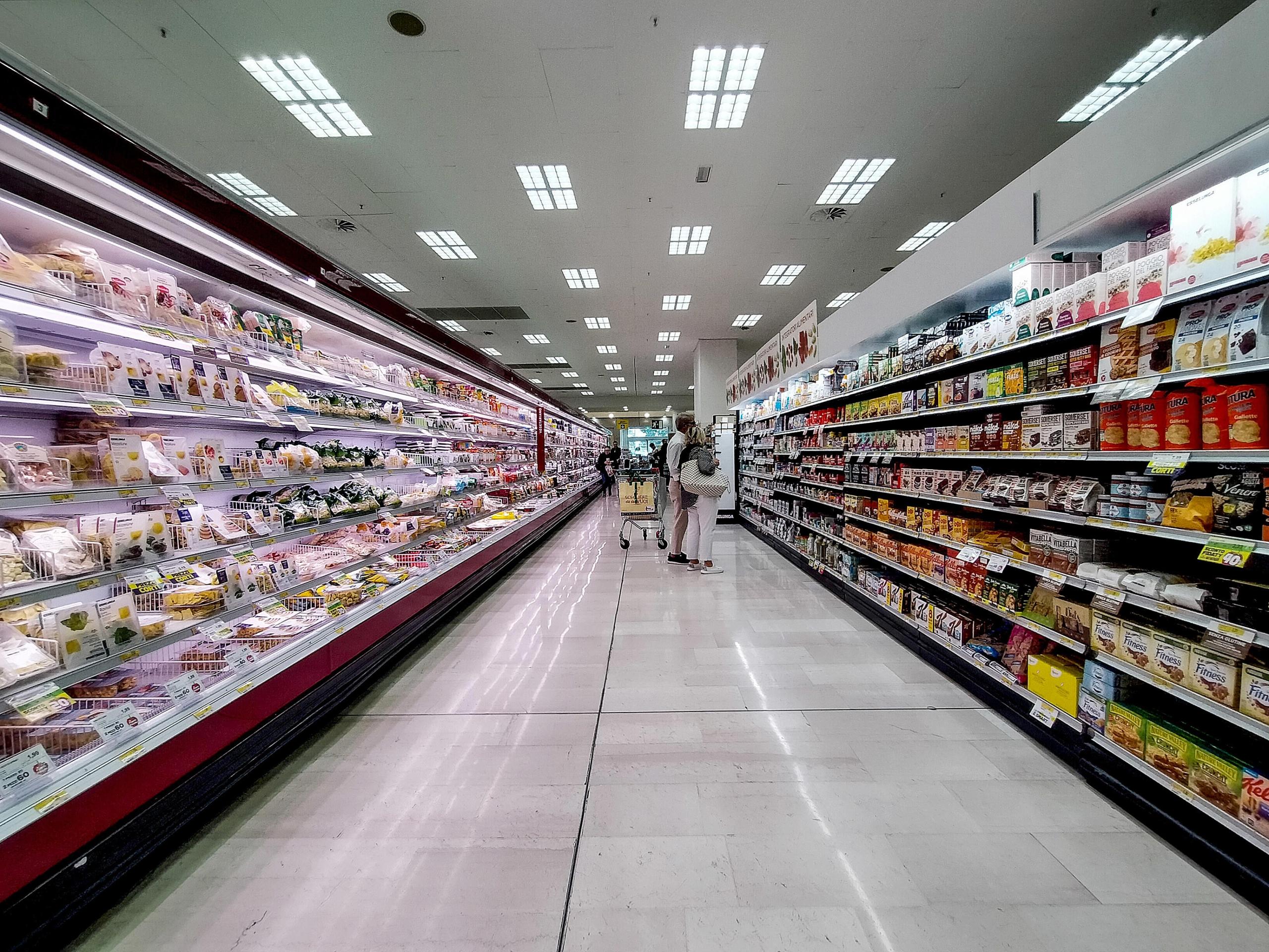 Ponte Di Ognissanti, Quali Sono I Supermercati Aperti In Toscana