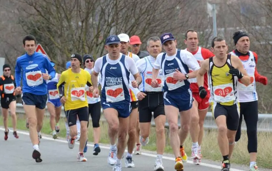 Maratona di San Valentino, 1300 partecipanti dopo lo stop forzato dell'anno  scorso