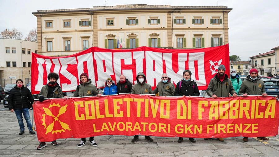 Una manifestazione dei lavoratori della Gkn (Germogli)