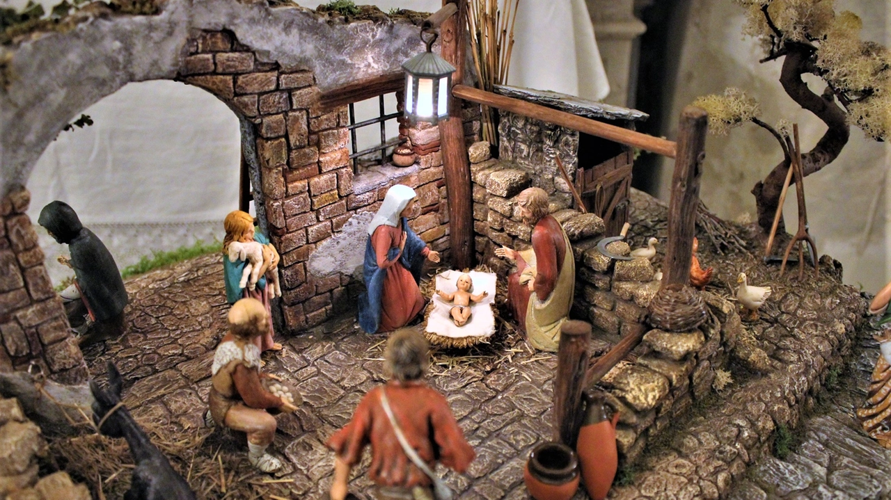 Un particolare di un presepe di Lindo De Simone