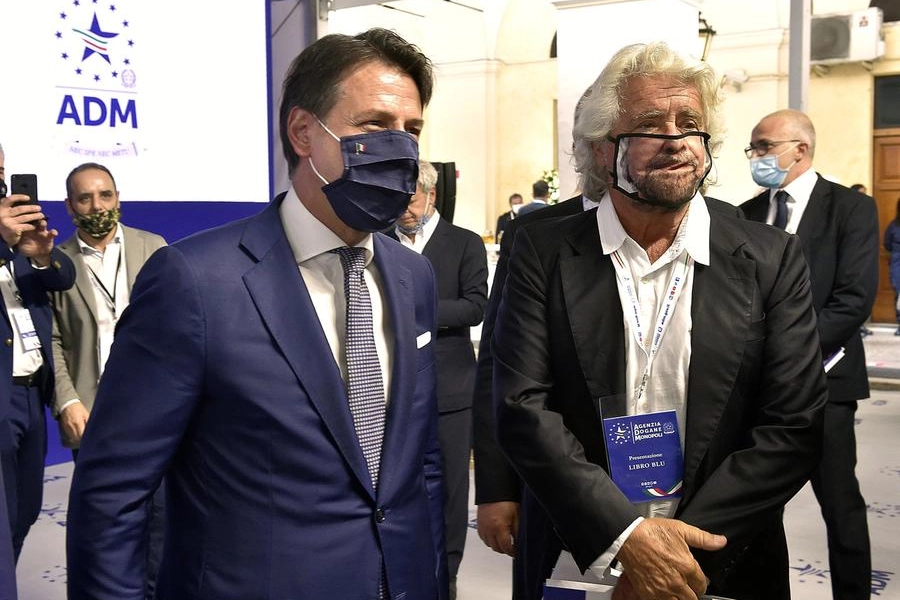 Grillo e Conte insieme (ImagoE)