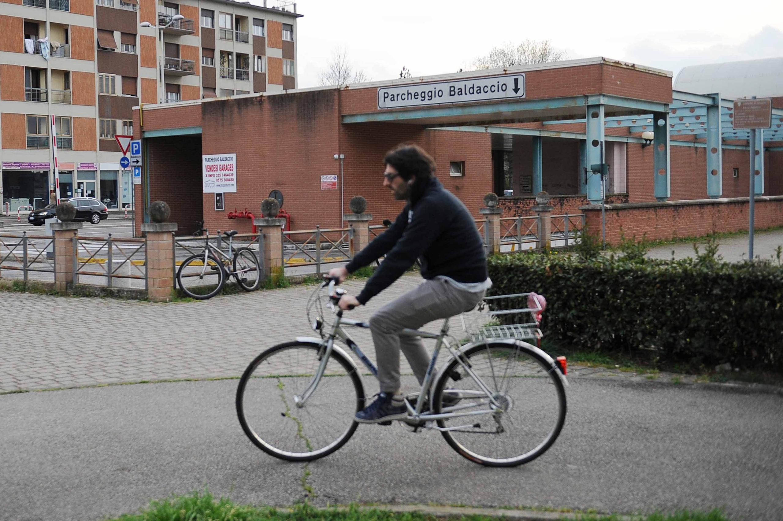 Parcheggi un piano per salvare il Baldaccio. Posti vuoti nei