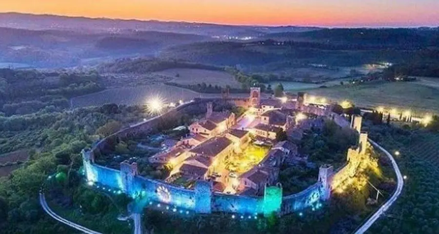 Monteriggioni su Instagram di Ursula von der Leyen: simbolo della Festa dell'Europa