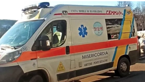 Un'ambulanza della Misericordia dell'Abetone