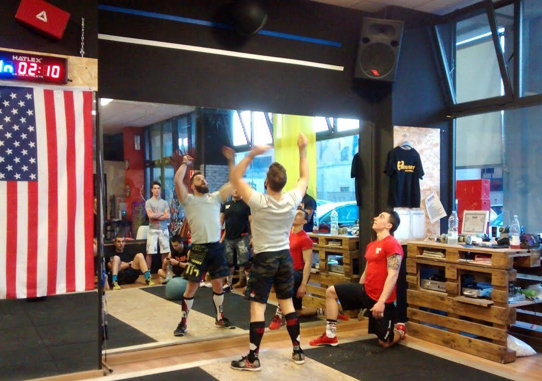 CrossFit Arezzo vince la prima gara dell Italian Showdown