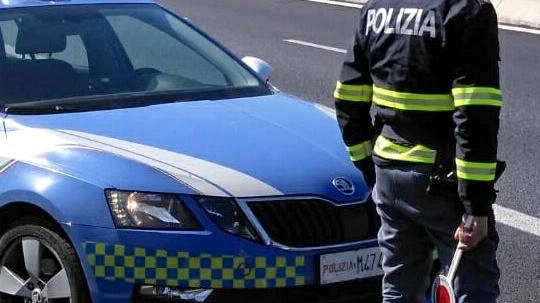 Polizia stradale, attività per sostenere la guida sicura
