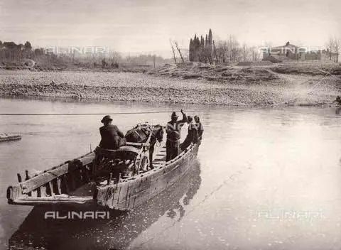 Traghetto sull'Arno: oggi la 4° foto Alinari in regalo col giornale, chiedetela in edicola