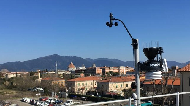 La nuova centralina meteo dell'Università