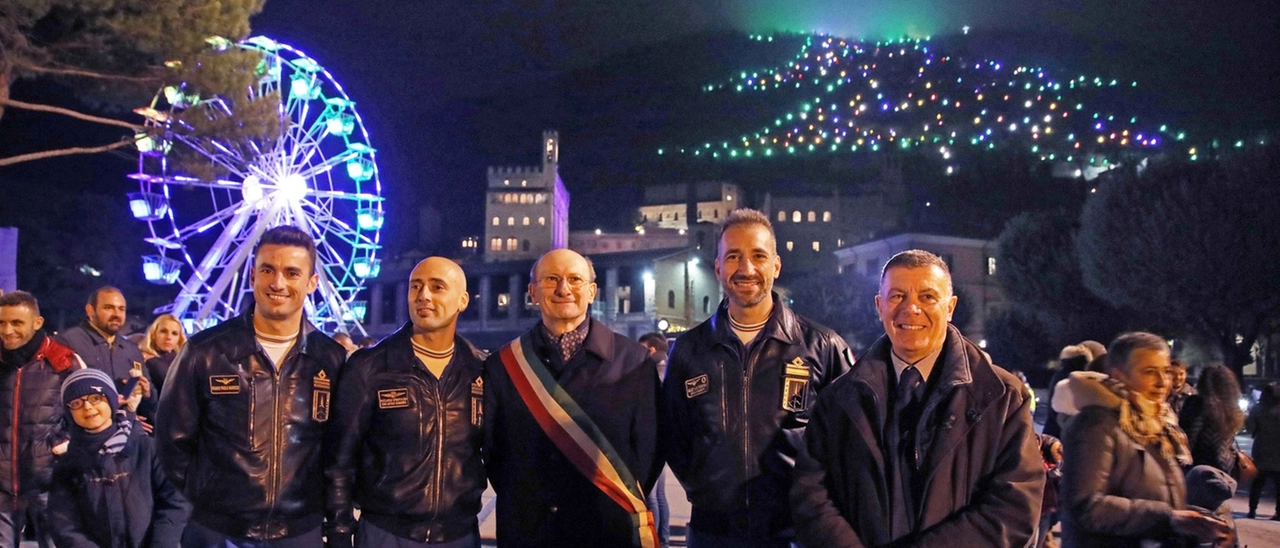 Gubbio, albero di Natale da record