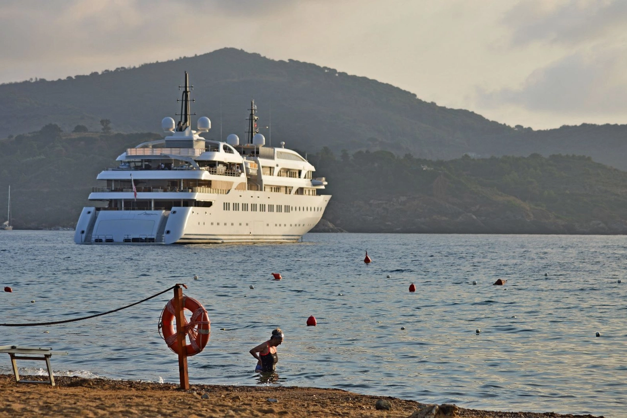 Il panfilo "Dream" all'Elba (Foto concessa da Gian Carlo Diversi)