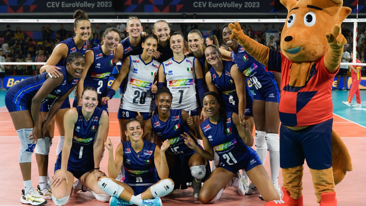 Europei di volley femminile: l’Italia travolge anche la Spagna. Ora i quarti contro la Francia