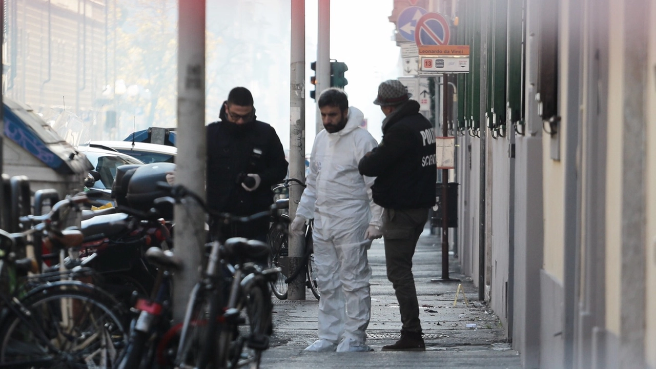 Ordigno in via Leonardo Da Vinci, il sopralluogo dopo l'esplosione (foto Giuseppe Cabras/N