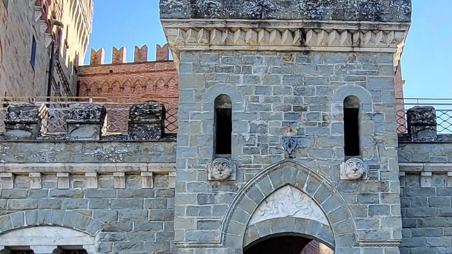 Il blitz degli operatori turistici. La visita al Castello di Valenzano e la conoscenza con varie aziende