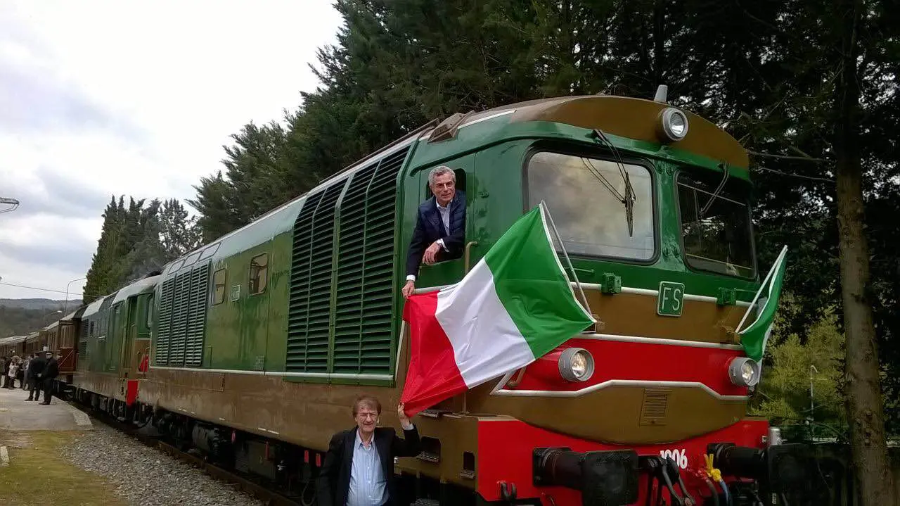 Val d'Orcia tutta da apprezzare a bordo del treno storico