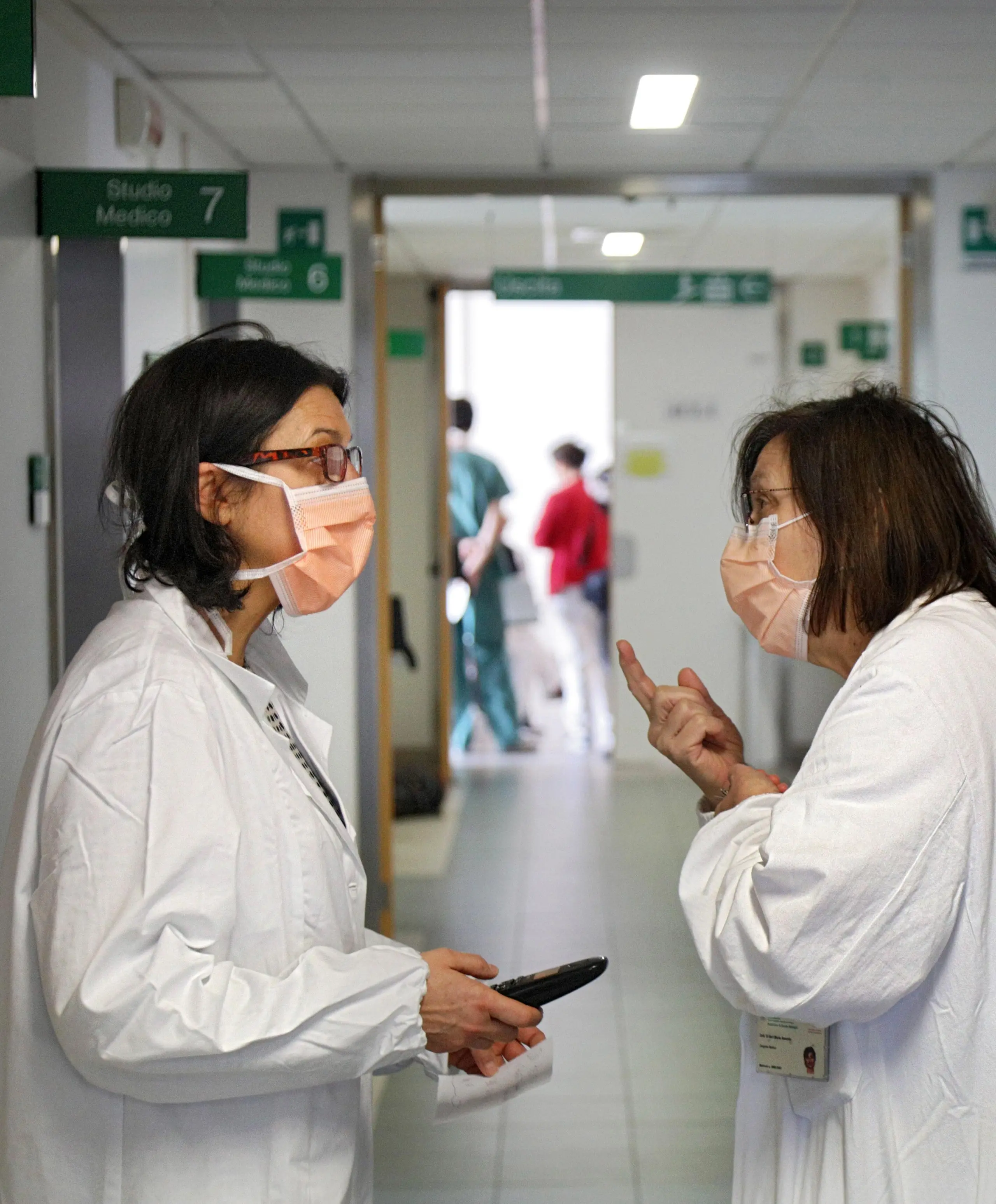 Ospedali Covid, oggi la decisione