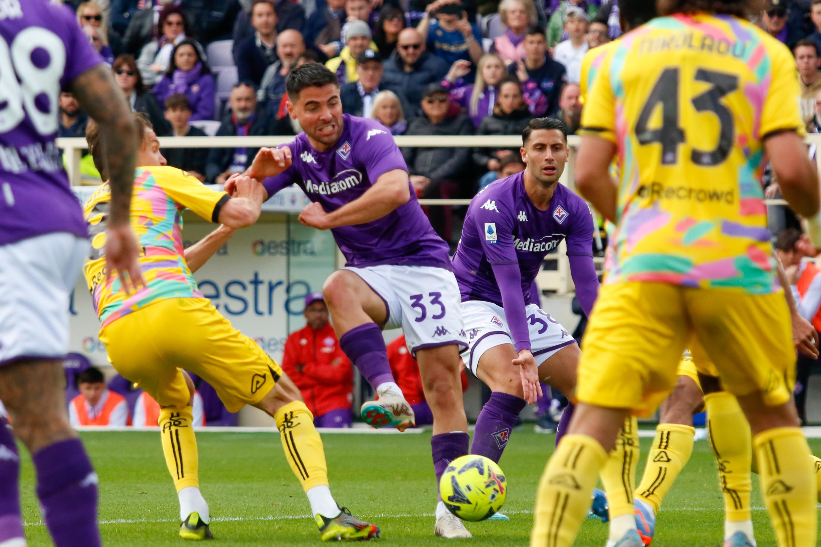 Fiorentina Spezia 1 1 Nzola Ferma La Cavalcata Viola Verso Il Record