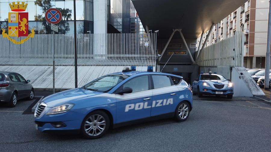 Droga: Due Stranieri Irregolari Rimpatriati Dalla Polizia