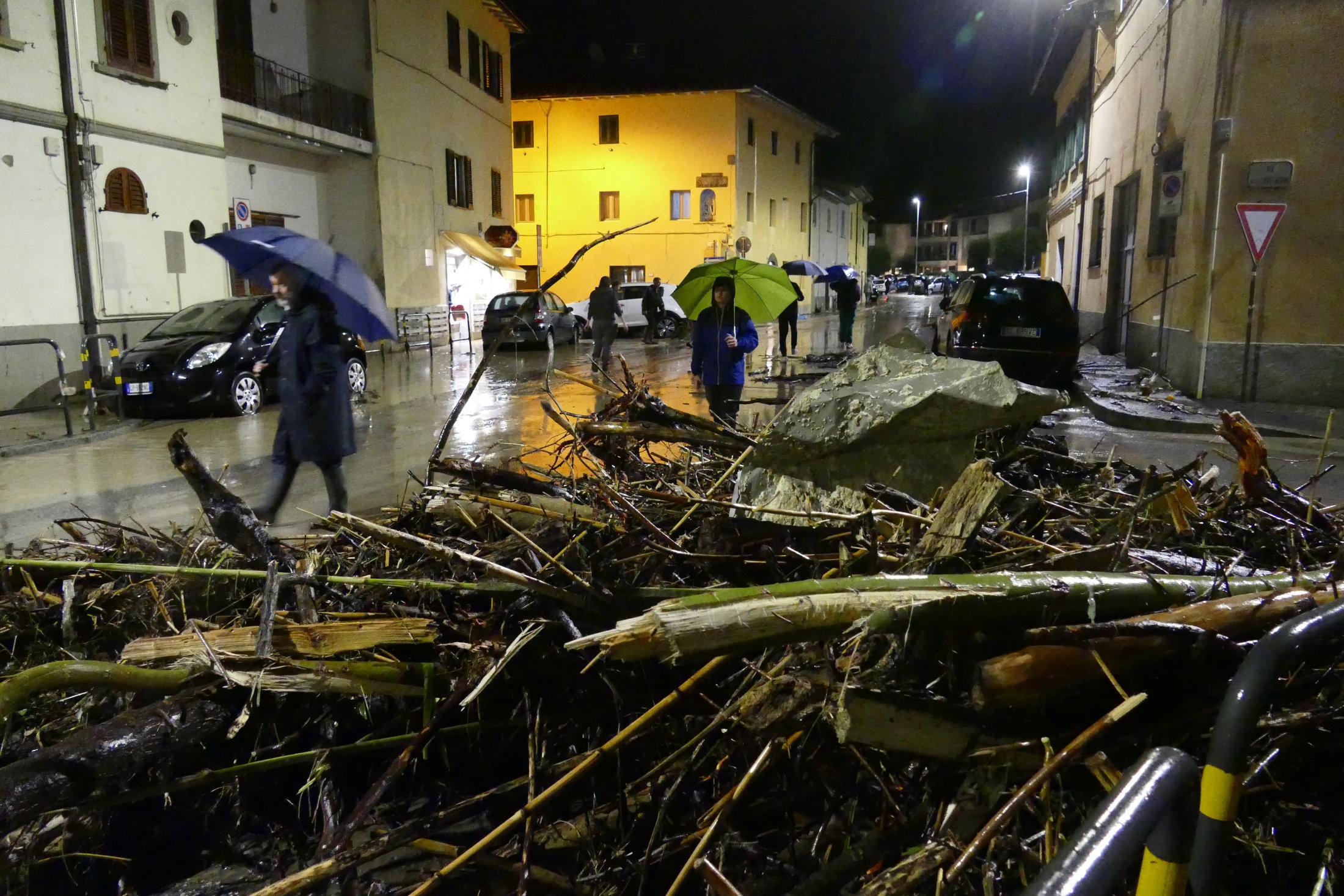 Alluvione In Toscana, Cinque Morti Per Il Maltempo: Chi Sono Le Vittime