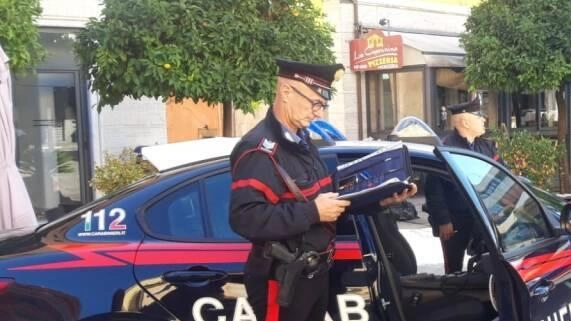 Trentenne arrestato per minacce e maltrattamenti verso i genitori