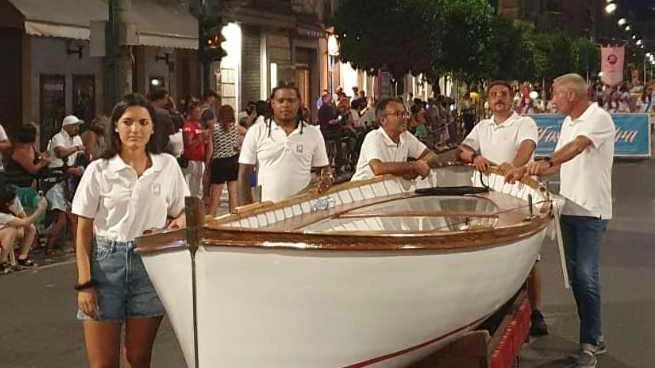 La forza delle donne nei nomi degli scafi  Da Nella a Bianca passando per Belen