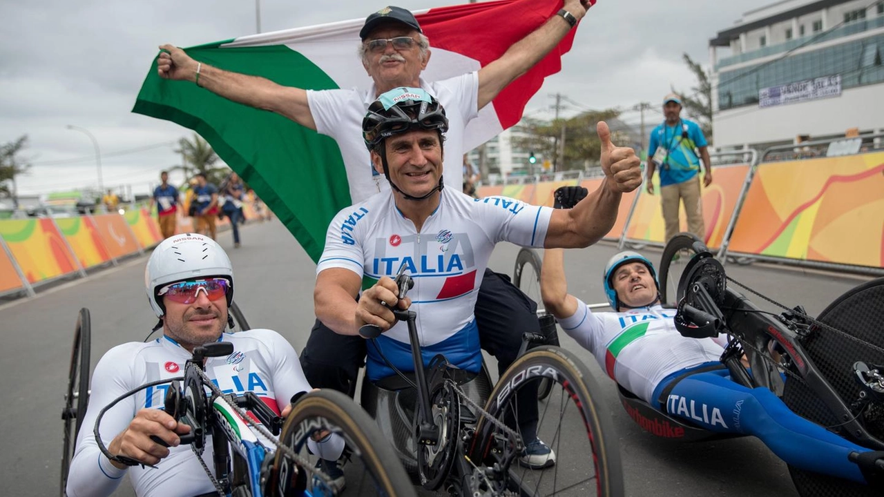 Zanardi con Mario Valentini (Ansa)