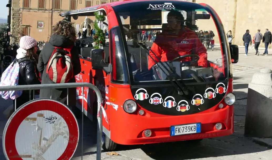 Incognita traffico e piano parcheggi. Da oggi partono anche i