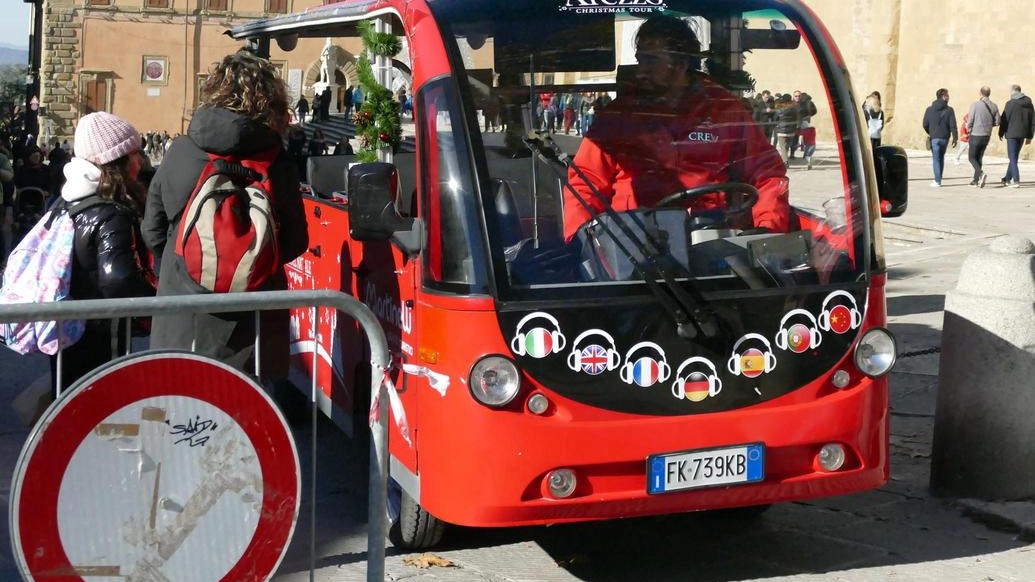 Incognita traffico e piano parcheggi. Da oggi partono  anche i treni speciali