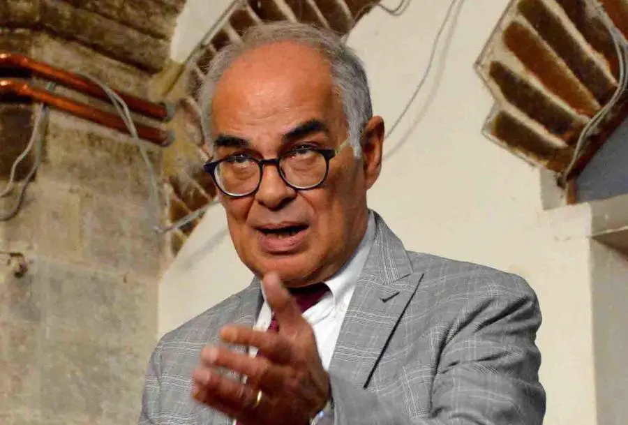 E il Partito democratico ’bacchetta’ l’ex sindaco