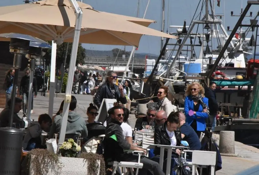 I turisti prendono d’assalto la costa maremmana