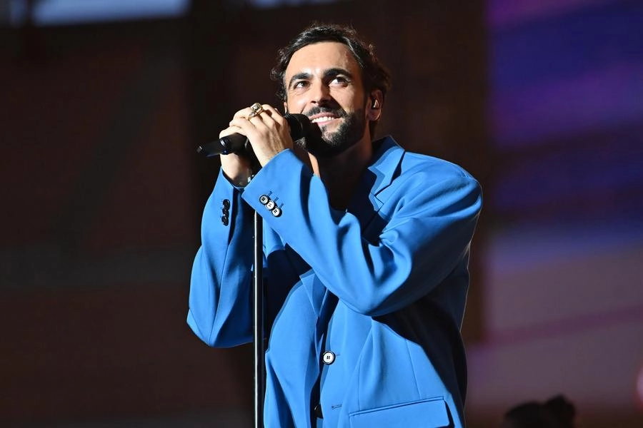 Marco Mengoni (Alive)