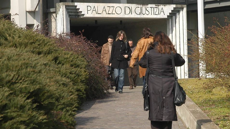 Non fu estorsione contro il fidanzato della ex: assolto cinquantenne