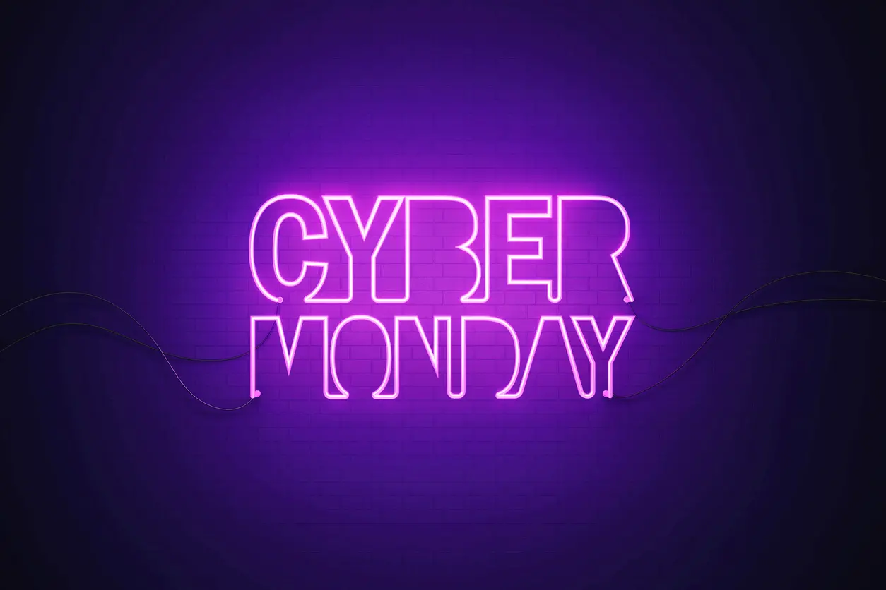 Cyber Monday 2023, è il giorno dei super sconti: smartphone e pc a prezzi  eccezionali