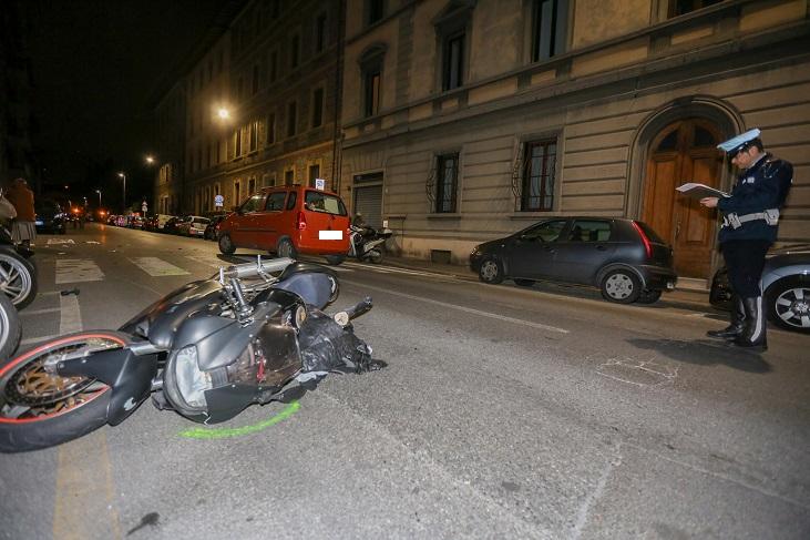 Tragico Schianto, Muore Motociclista Di 48 Anni /FOTO