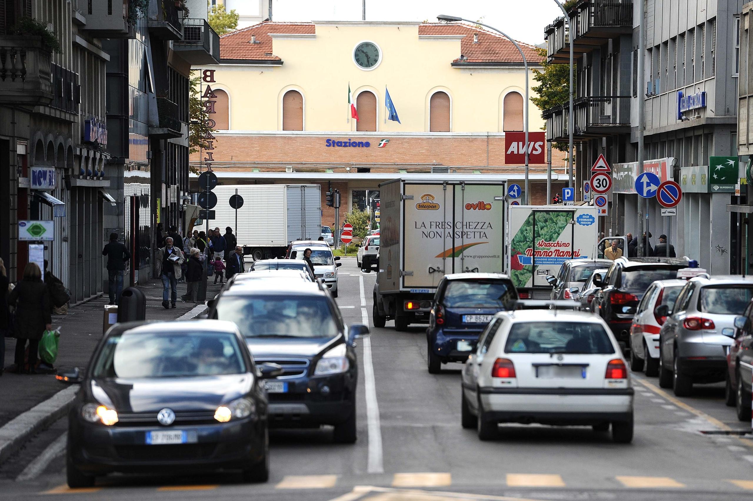 Guido Monaco via ai lavori da gioved e scatta il senso unico